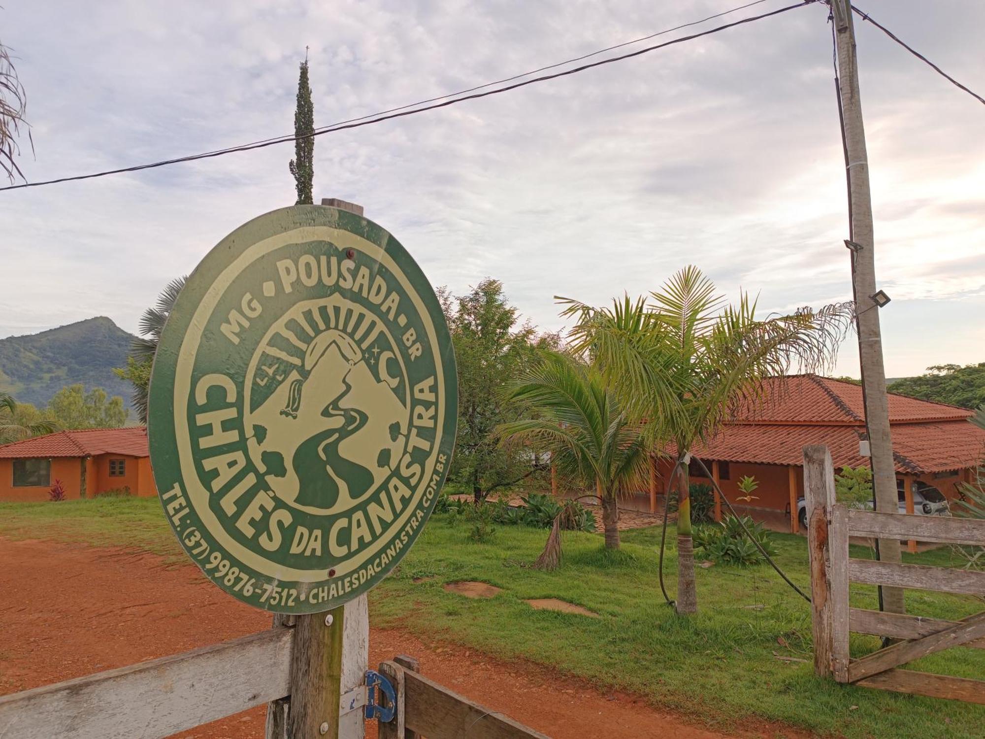 Pousada Chales Da Canastra Vargem Bonita Esterno foto